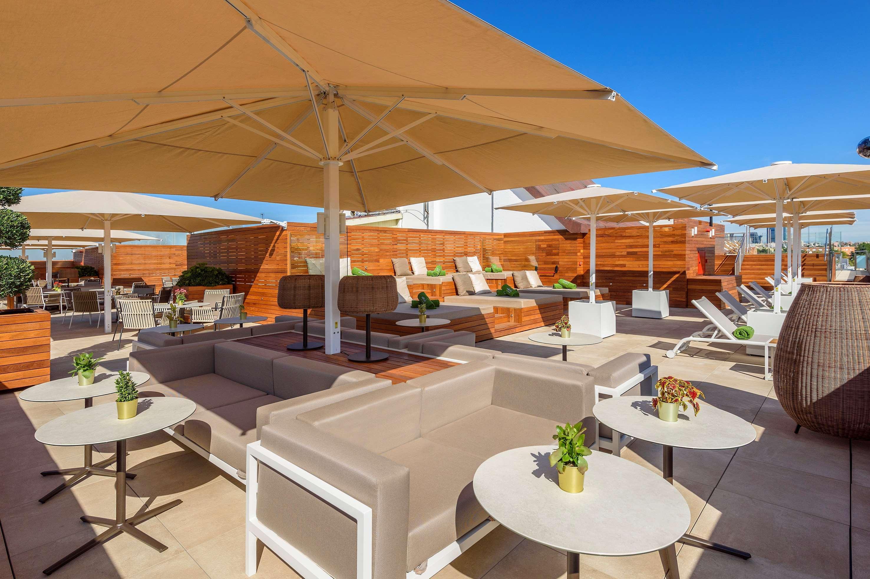 Melia Madrid Serrano Exterior photo